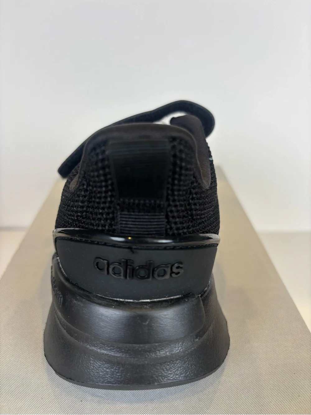 NWT adidas Kids Racer TR21 C Triple Black Sneakers Sz 3